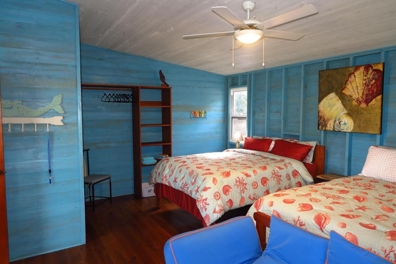 Maya Hill Lodge Black Man Eddy Exterior photo